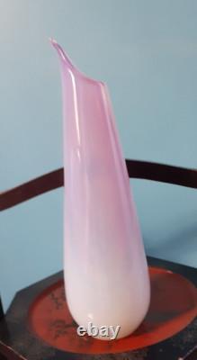 Murano Archimede Seguso Pink Opalescent Alabastro Glass Teardrop Vase, 22cm