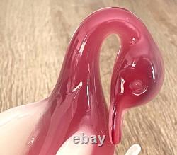 Murano Art glass Swan figurine Pink & White designed by Archimede Seguso 50s/60s