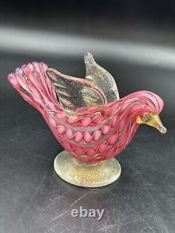 Murano Italy Handblown Pink Swirl Latticino Gold Flake Art Glass Bird Dove