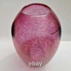 NORMAN STUART CLARKE SIGNED IRIDESCENT VASE 1987 PINK 16cm