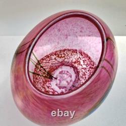 NORMAN STUART CLARKE SIGNED IRIDESCENT VASE 1987 PINK 16cm