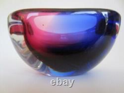 Oball Murano faceted blue pink Sommerso heavy triangular art glass bowl