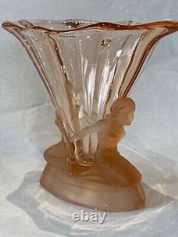 Original Rare Art Deco 1934 Walther & Sohen Windsor Vase