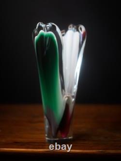 Paul Kedelv Sweden Flygsfors Coquille signed vase in white pink and green glass Paul Kedelv Sweden Flygsfors Coquille signed vase in white pink and green glass