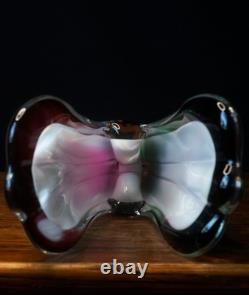 Paul Kedelv Sweden Flygsfors Coquille signed vase in white pink and green glass