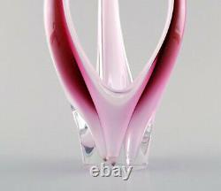 Paul Kedelv for Flygsfors. Set of 2 pink Coquille Fantasia vases