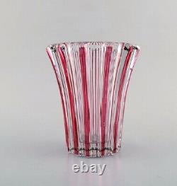 Pierre Gire (1901-1984) aka Pierre d'Avesn. Art Deco vase, clear and pink glass