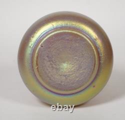 Pink Iridescent Cypriote Art Glass Vase, Unsigned. First half of 20th century