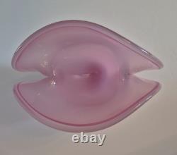 Pink Murano Art Glass Clamshell Bowl 1667 Pink Murano Art Glass Clamshell Bowl 1667