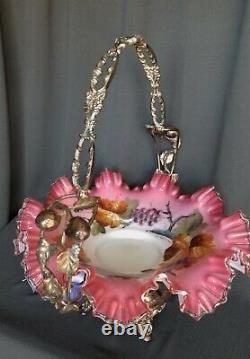 RARE! Hand painted Art glass Bride basket figural quadruple silver plate frame