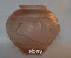 Rare Art Deco Pink Satin Glass Vase by Pierre D'Avesn, Hunting Scene 7