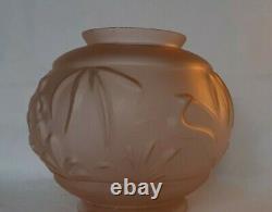 Rare Art Deco Pink Satin Glass Vase by Pierre D'Avesn, Hunting Scene 7