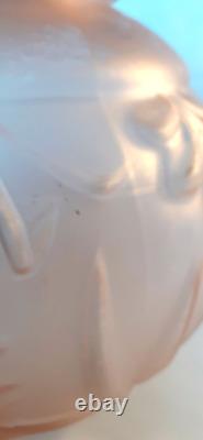 Rare Art Deco Pink Satin Glass Vase by Pierre D'Avesn, Hunting Scene 7