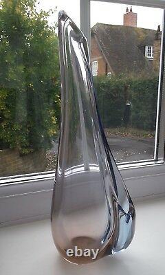 Rare Skrdlovice'Kangeroo' art glass vase designed by Milena Veliskova