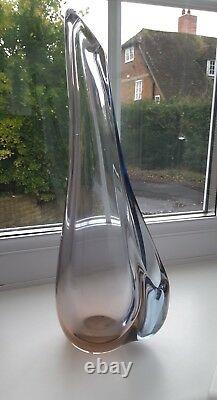 Rare Skrdlovice'Kangeroo' art glass vase designed by Milena Veliskova