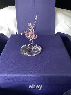 Rare Swarovski Crystal Ballerina under Bell Jar 5428649 Superb