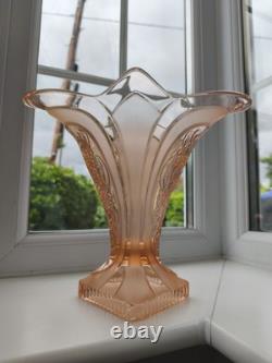 Rare Walther & Sohne Kolibri Pink Frosted & Floral Panels Art Glass Vase C1936