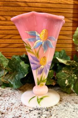SCARCE FentonGIFT SHOP EXC. ROSALENE FLORAL FLARED TRUMPET VASE 2004