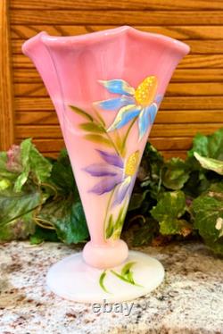SCARCE FentonGIFT SHOP EXC. ROSALENE FLORAL FLARED TRUMPET VASE 2004