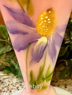SCARCE FentonGIFT SHOP EXC. ROSALENE FLORAL FLARED TRUMPET VASE 2004