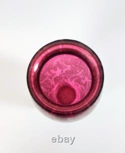 SIGNED Michael Harris Studio Art Glass 10 Vase Iridescent Cranberry Pink