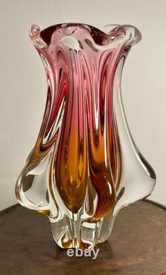 Sef Hospodka, Chribská, Cranberry Amber Sommerso, Mid-Century Czech Glass, 23cm