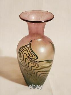 Signed ROBERT HELD ART GLASS 7.25 Vase Pink/Yellow Iridescent with Pulled Feath