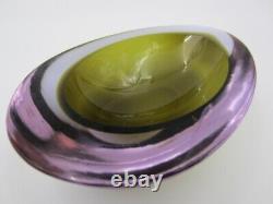 Space age art glass bowl green and reflecting pink Mid Century Murano sommerso