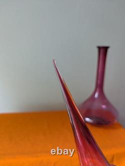 Stunning Hot Pink Magenta Genie Bottle Glass Decanter MCM Retro Empoli 1960s