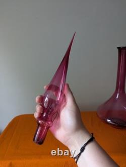 Stunning Hot Pink Magenta Genie Bottle Glass Decanter MCM Retro Empoli 1960s