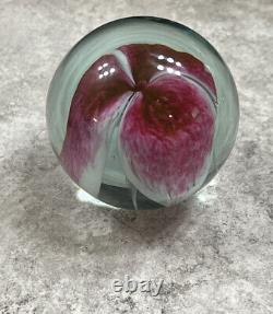 The Glass Eye Studio GES NM #74 1986 Signed Pink Lily Art Glass Paperweight