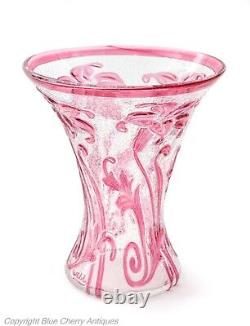 Thomas Webb Cameo Glass Fleur Lily Pattern Art Glass Vase in Cranberry and Clear