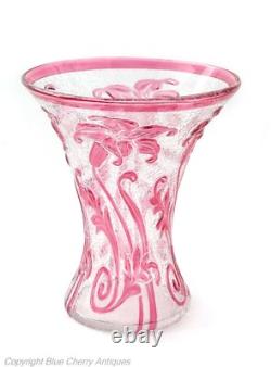 Thomas Webb Cameo Glass Fleur Lily Pattern Art Glass Vase in Cranberry and Clear