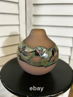 Unsigned ball vase pink with applied irridescent decoration stunning art glass