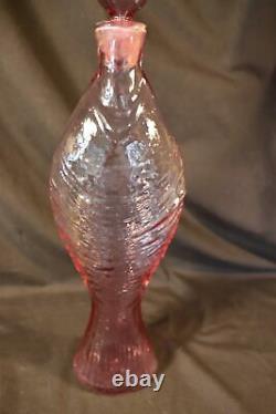 VERY RARE CIRCA 1963 ROSE COLOR BLENKO ART GLASS FISH DECANTER'by WAYNE HUSTED