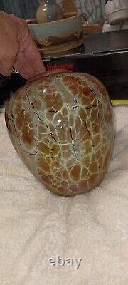 VINTAGE Artist Signed Art Glass Round Polished Heavy Bottom Flower Art Vase'99