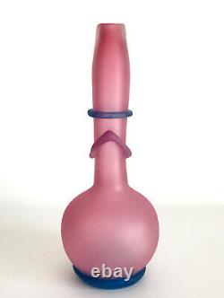 VINTAGE Studio Paran Signed Blown Art Glass Vase Pink Blue Bulbous Memphis Deco