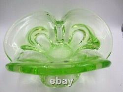 Vibrant Murano art glass fluorescent freeform bowl lime, green & pink c50/60s UV