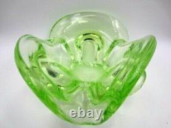 Vibrant Murano art glass fluorescent freeform bowl lime, green & pink c50/60s UV
