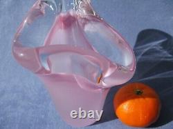 Vicke Lindstrand Art Glass Pink Vase Signed