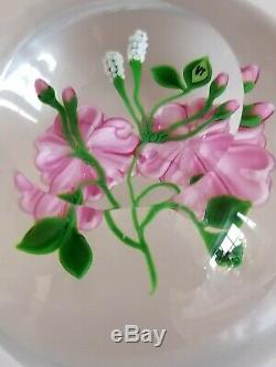 Victor Trabucco 1986 Magnum Pink Rose Glass Paperweight