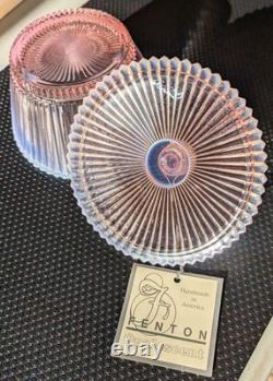 Vintage 1950s Fenton 5 Pink Opalescent Vertical Ribbed Bowl w Lid Marked Fenton