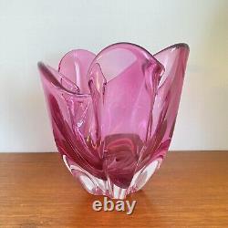 Vintage 60s IWATSU'Hineri' JAPAN Cranberry PINK Art GLASS Handkerchief BOWL
