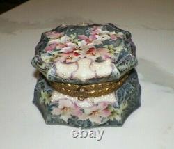 Vintage Antique Kelva Dresser Box Gray & Pink Floral Original Lining 6