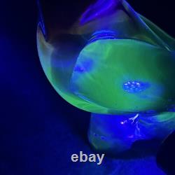 Vintage Elio Raffaeli ARS Murano Pink to Red Crystal Bird Uranium Glows Green