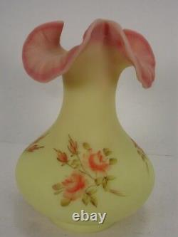 Vintage Fenton Art Glass Burmese Ruffled Vase Roses Hand Painted Marilyn Wagner