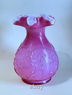 Vintage Fenton Dusty Rose Pink Ruffled Art Glass Vase Wildrose Bow Knot Pattern