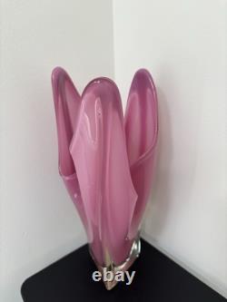 Vintage Japanese Art Glass IWATSU HINERI Pink Opalescent & Clear Trilobate vase