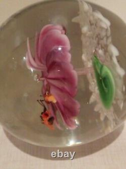 Vintage John Gentile Murano Paperweight Art Glass PINK FLOWER BEES Hornets x 2