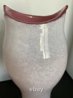 Vintage Kosta Boda Pink Art Glass Open Minds Large Vase 13 1/2, Signed By UHV